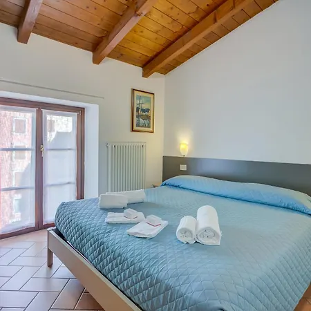 Aparthotel Casa Alpino Riva del Garda Exterior foto